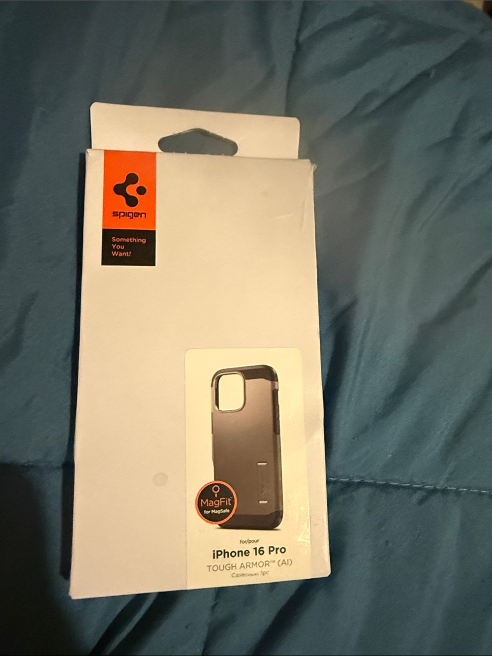 Spigen Tough Armor MagFit Case for iPhone 16 Pro - Gray